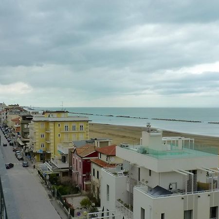 Residence Doral Rimini Luaran gambar