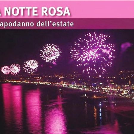 Residence Doral Rimini Luaran gambar